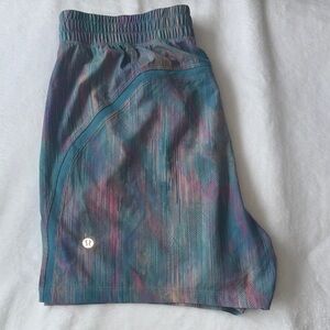 Men’s Lululemon shorts